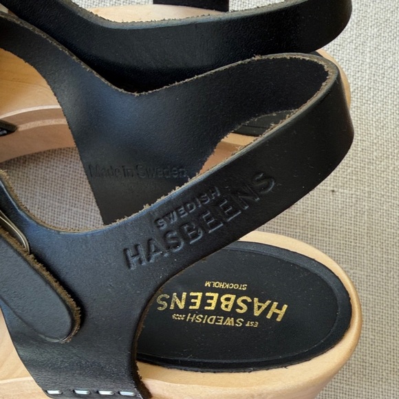 Free People Swedish Hasbeens NEW Black  T-Strap Clogs DISCLOSURE!  R37 L38 - Picture 3 of 7